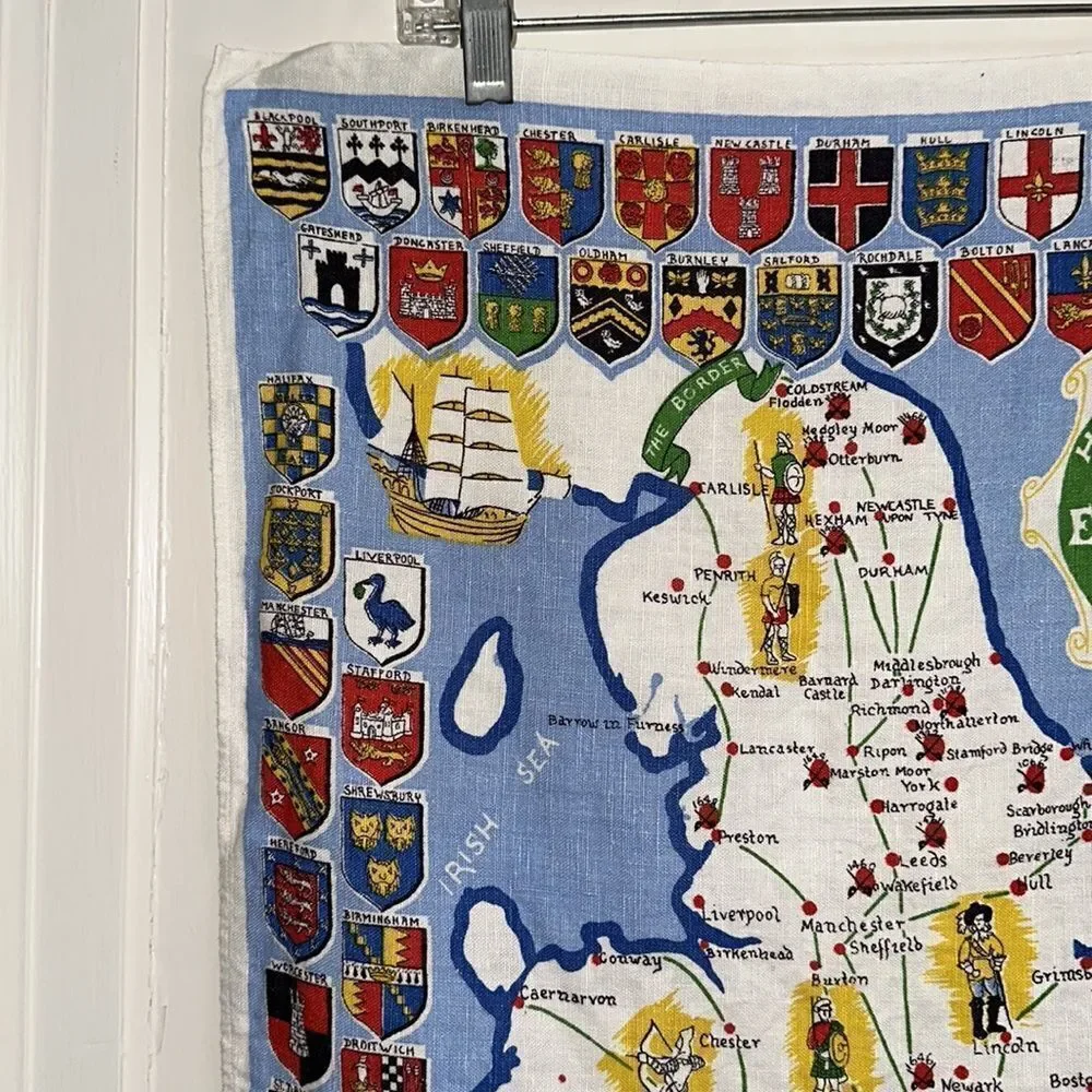 Vtg Irish Linen tea towel/wall hanging‎ of a Historical Map of England and Wales
